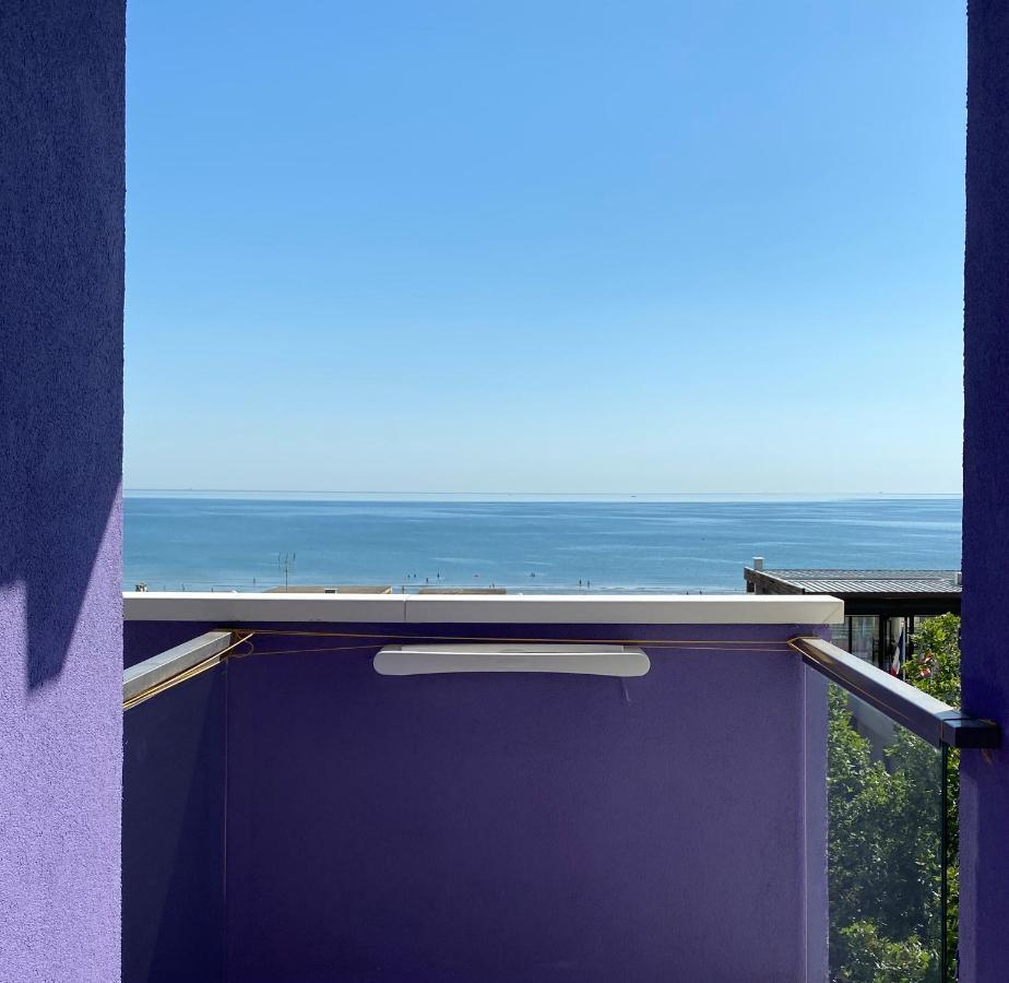 Hotel Rainbow ***S Rimini Exterior photo