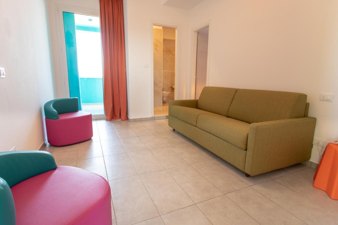 Hotel Rainbow ***S Rimini Exterior photo