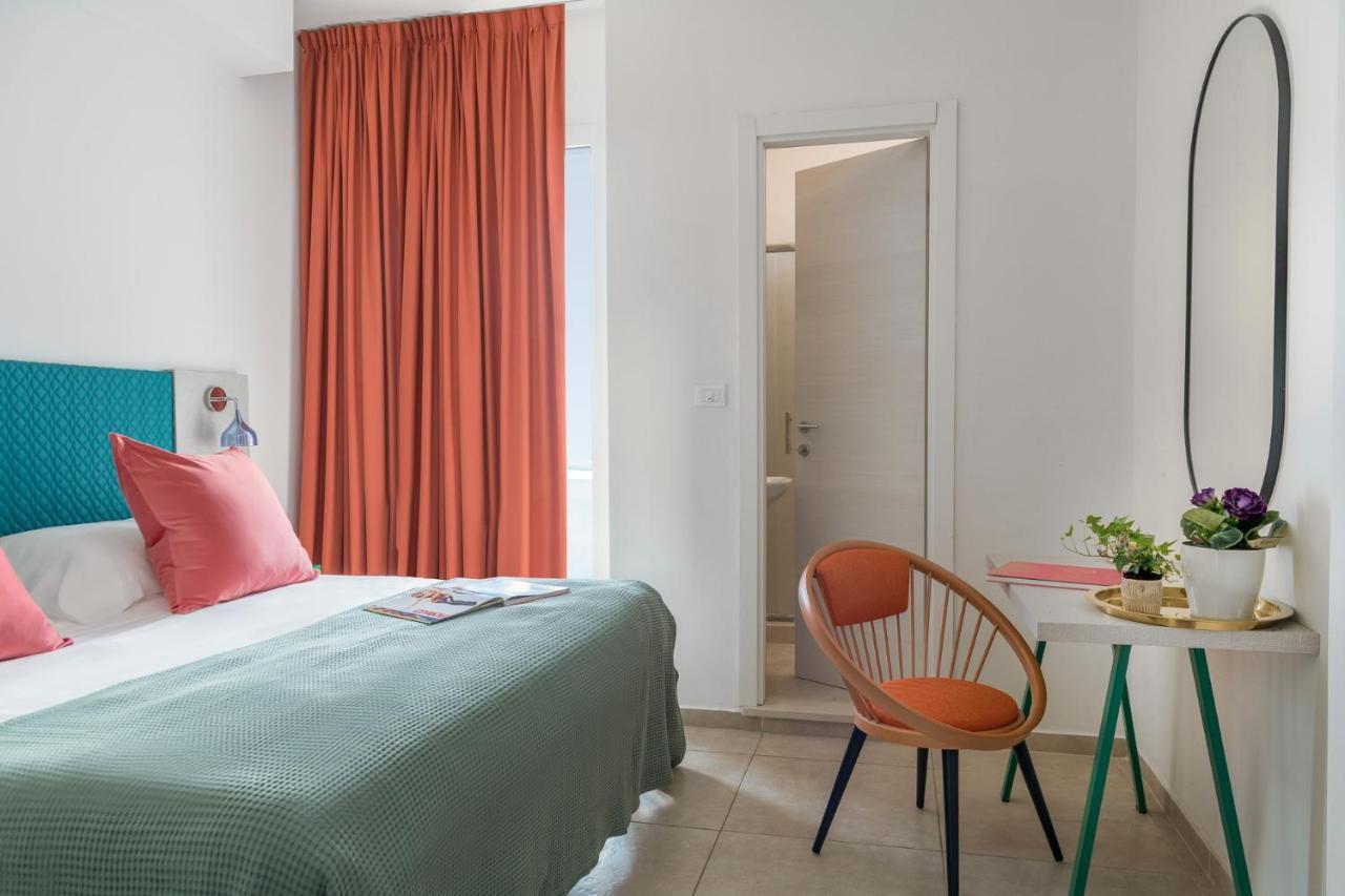 Hotel Rainbow ***S Rimini Exterior photo