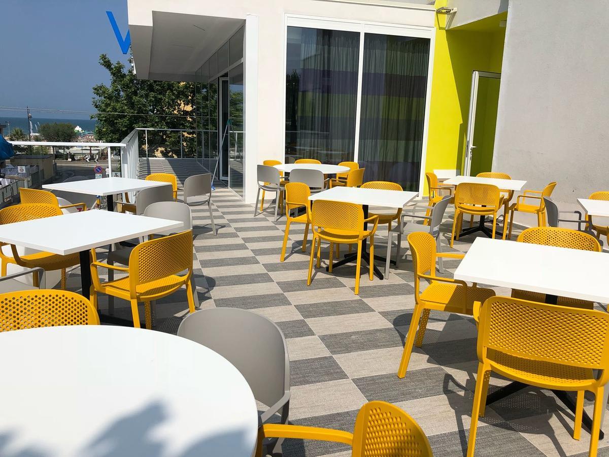 Hotel Rainbow ***S Rimini Exterior photo