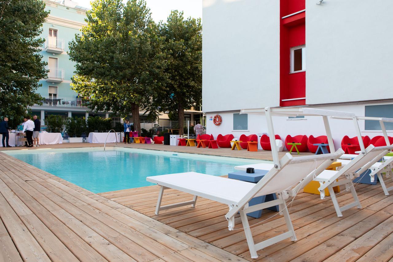 Hotel Rainbow ***S Rimini Exterior photo
