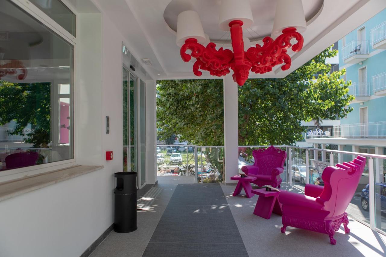 Hotel Rainbow ***S Rimini Exterior photo